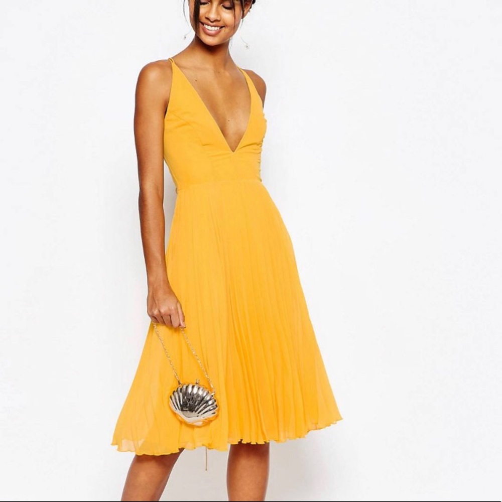 NWT Asos Deep Plunge Pleated Cami Midi Dress w/ Lace Up Back